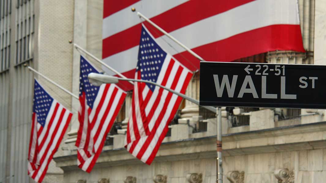 Dow Jones Plunges 1,500 Points On Trump Tariffs; Apple, Nvidia, Tesla Sell Off| Investor's Business Daily