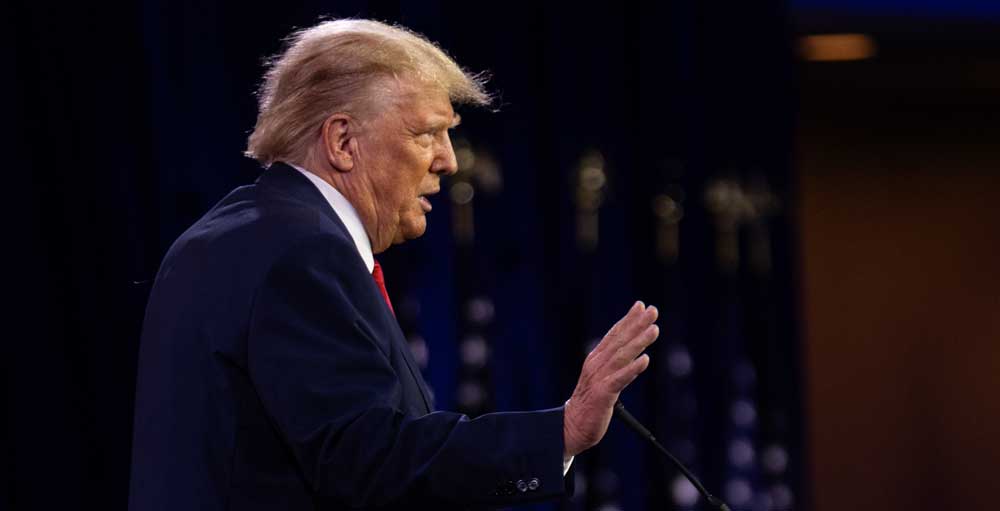 Dow Jones Futures: Stocks Rise After Trump Chip Move, Fed's Powell; MercadoLibre, AppLovin Soar Late
