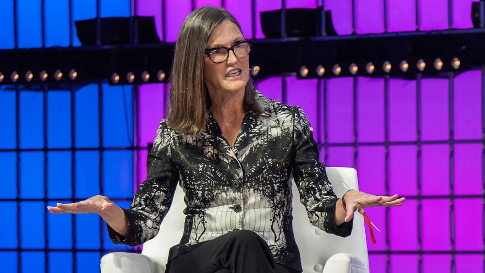 Stock Market Today: Dow Jones Up But Nvidia Falls On New China Threat; Cathie Wood Loads Up On This Stock Amid 76% Dive (Live Coverage)